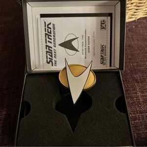 Functioning Star Trek Bluetooth Communicator Badge